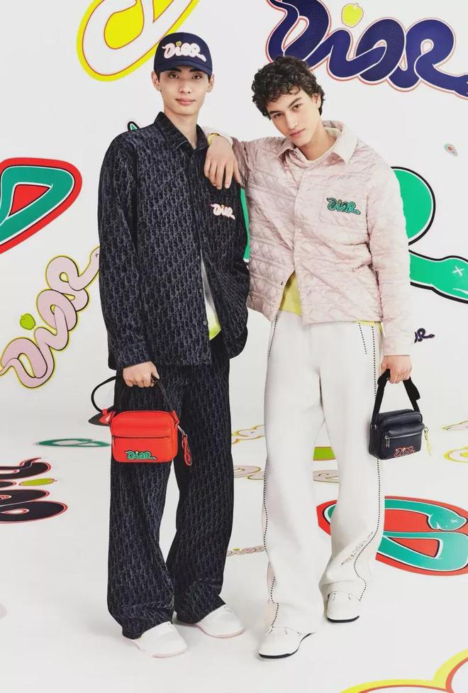Kaws」新联名！蛇年限定发售了千赢国际首页入口「Dior x