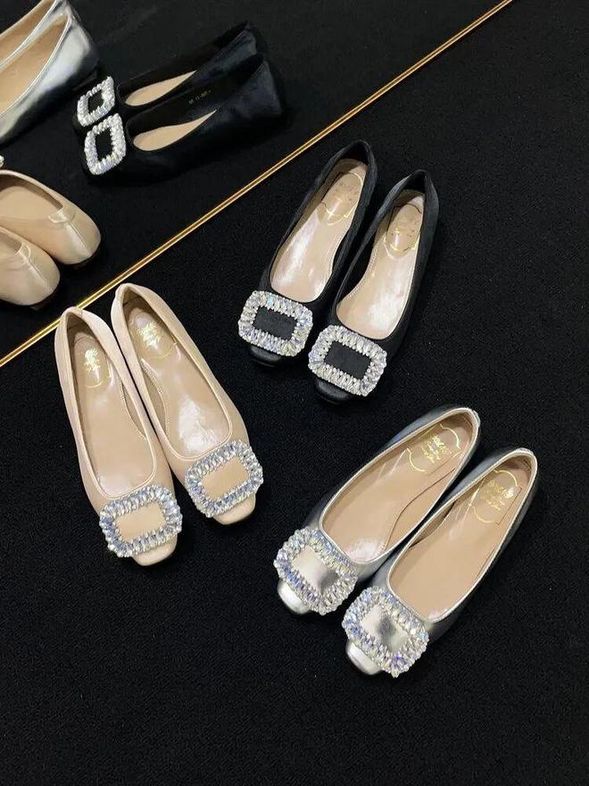 拖勃肯……百元梦中情鞋来啦!入秋通勤单鞋、增高运动鞋、半(图25) 拖勃肯……百元梦中情鞋来啦!入秋通勤单鞋、增高运动鞋、半(图25)